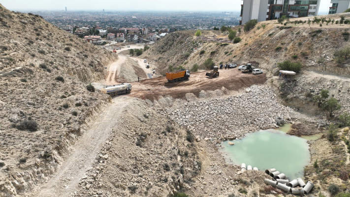 KONYA BÜYÜKŞEHİR, MERAM BÖLGESİNDEKİ TAŞKINLARI…